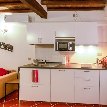 Apartamento Parma Portici Antichi Monolocale A 5 Min Dal Duomo Exterior foto